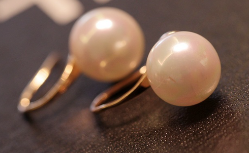 Simple Pearl Earrings for Women